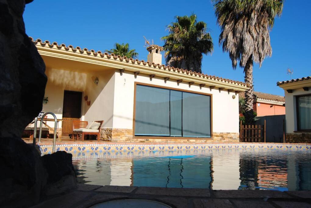 Villa Romina Piscina Privada Chiclana de la Frontera Buitenkant foto